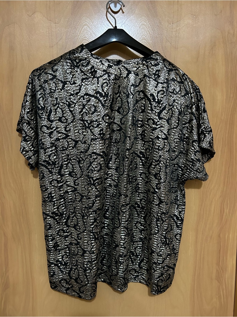 Vintage Women’s Short-Sleeve Metallic Floral Blouse in Black and Silver